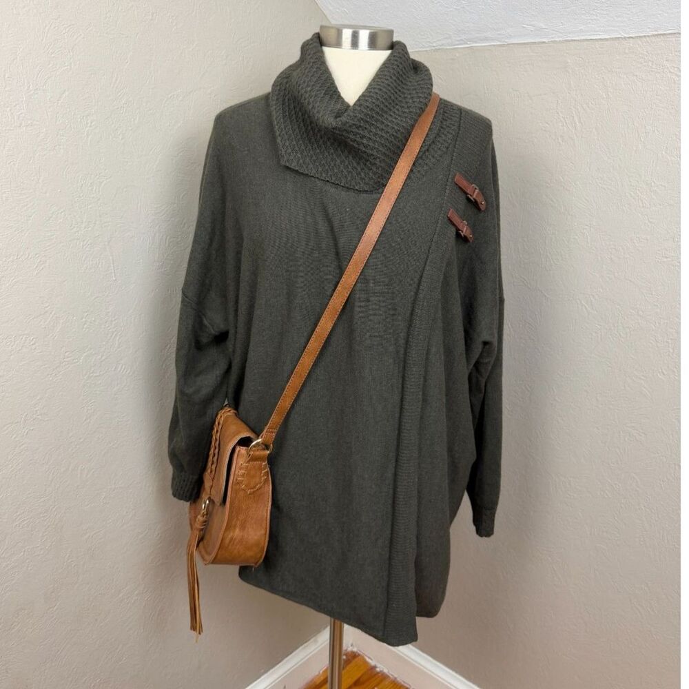 Ellen Tracy Knit Cowl Neck Wrap Cardigan / Poncho Sweater